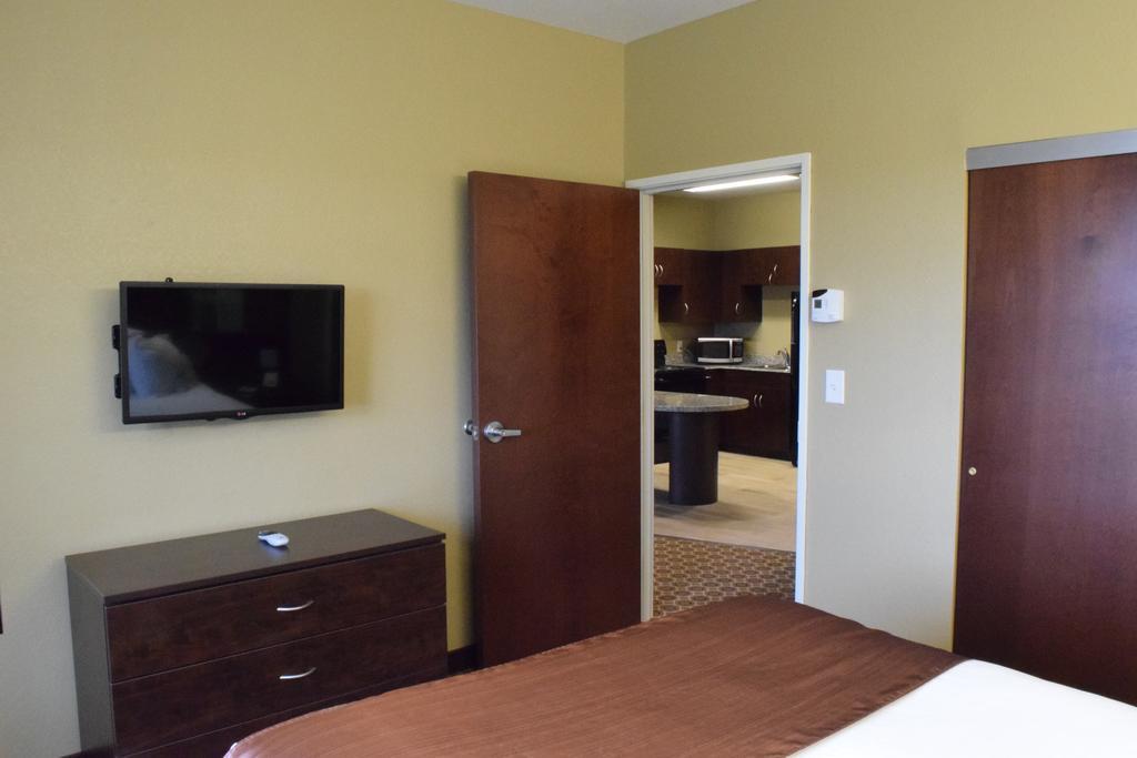 Microtel Inn&Suites Pecos Habitación foto